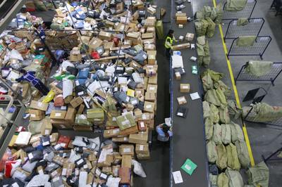 快递面单竟成隐私泄漏源头?上海消保委提示企业保障用户隐私