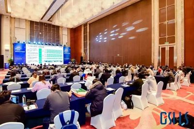 斩获多项大奖!KUKA AMR出席2022全球智能物流产业领袖峰会